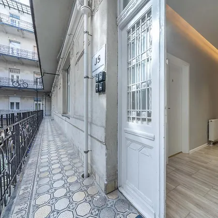 Js Modern Downtown Studios-self Check-in