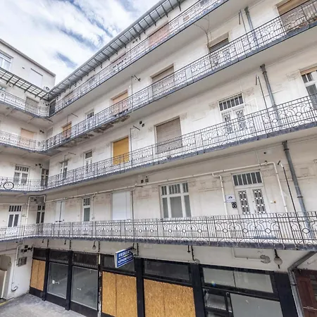 Apartamento Js Modern Downtown Studios-self Check-in *