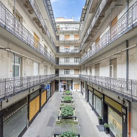 Js Modern Downtown Studios-self Check-in Apartamento Budapeste