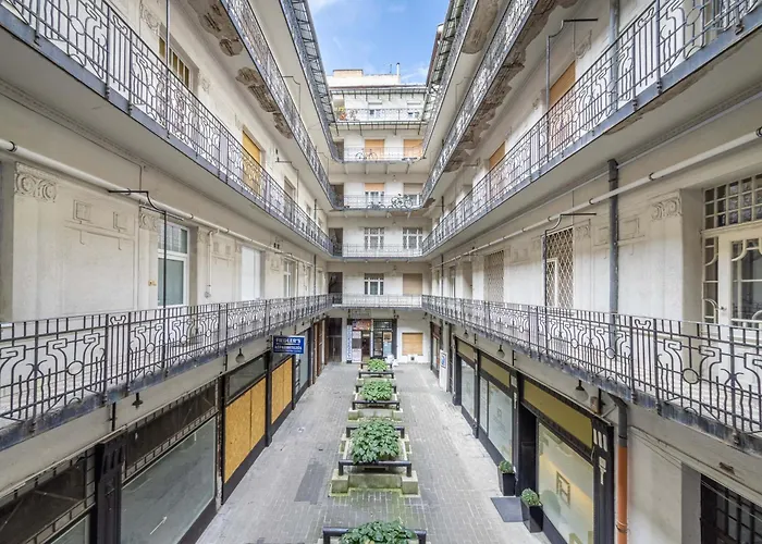 Js Modern Downtown Studios-self Check-in Appartement Budapest
